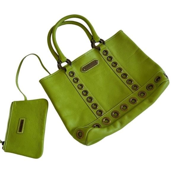 Isabella Fiore Handbags - Isabella Fiore Bright Green Genuine leather shoulder bag with pouch